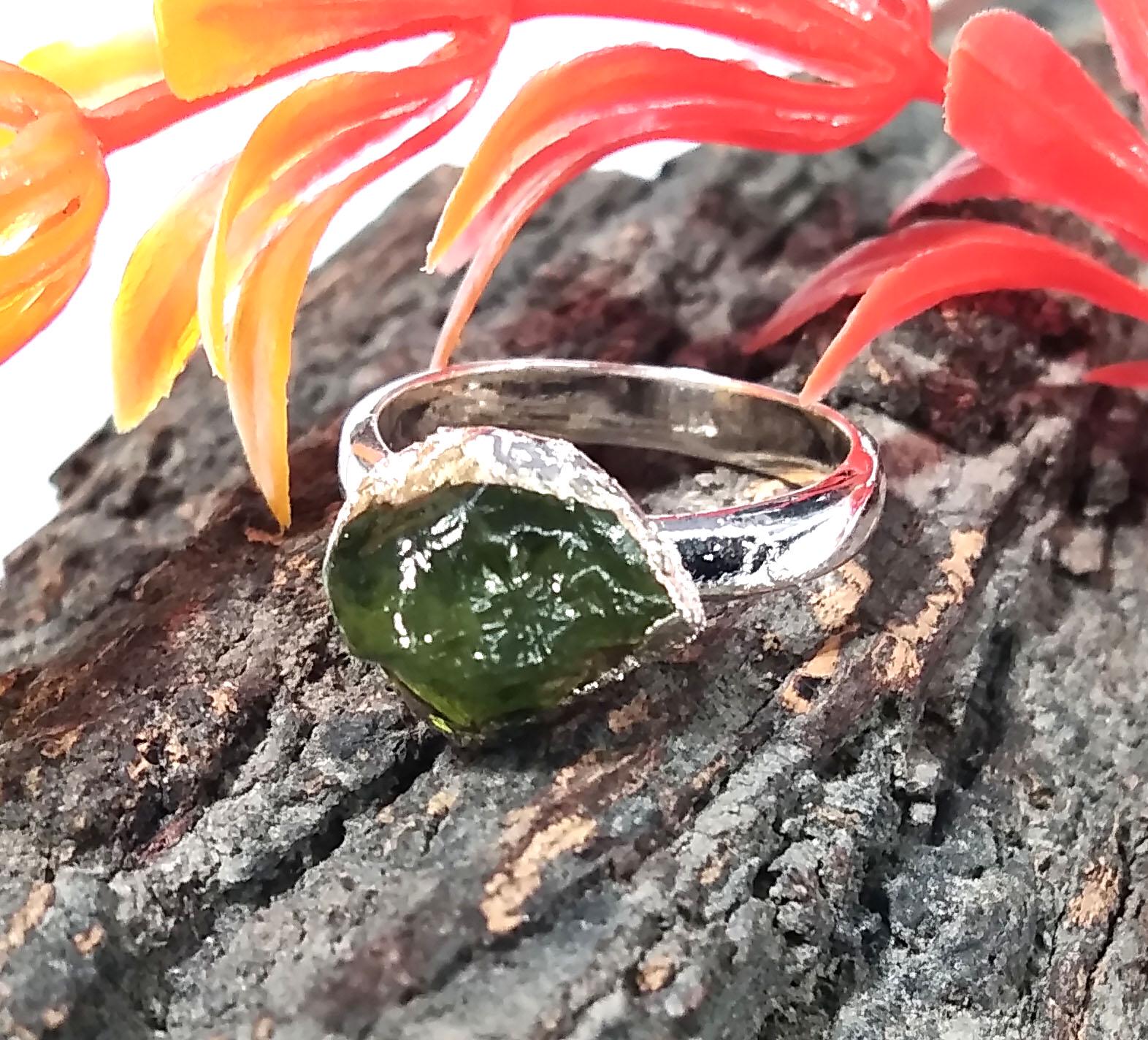 Natural Raw Peridot Rough Gemstone Ring, 925 Solid Sterling Silver Ring, Peridot Stone Size 11x9mm Handmade Ring, Gift Wedding Ring Jewelry